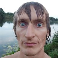 Роман Максименко