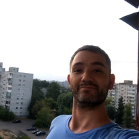 Роман Сулейманов