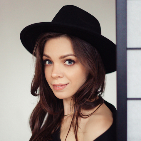 Анна Фролова
