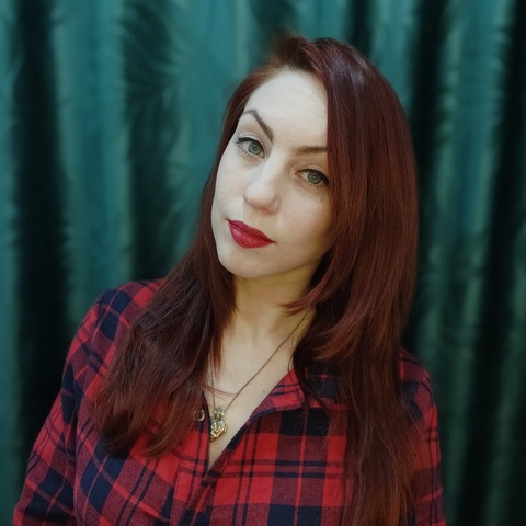 Елена Титова