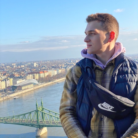 Даниил Остапенко