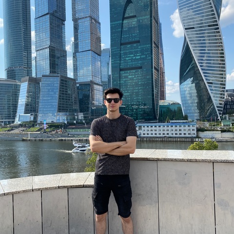 Дмитрий Глазков