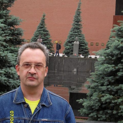 Александр Фирсанов