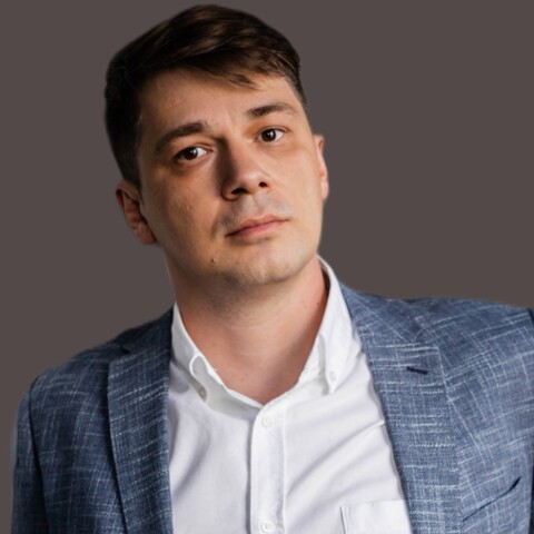 Александр Слюсарев