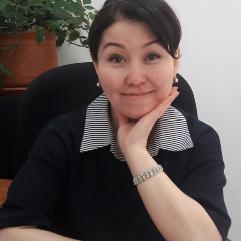 Айнур Омарова