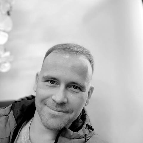 Юрий Семенов